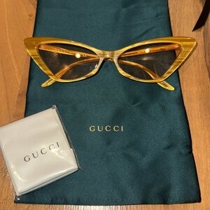 Gucci women’s cat eye yellow frame sunglasses‎ new in case designer Sun vacay